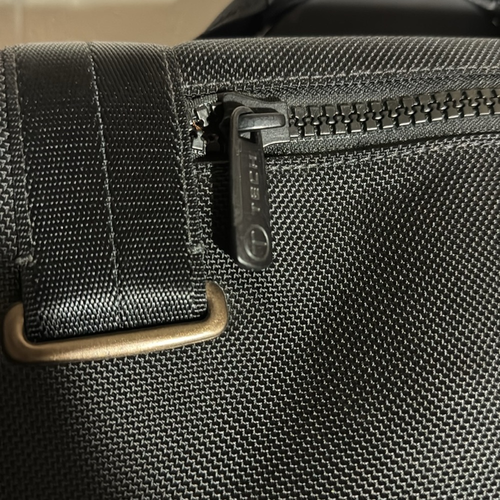 Tumi T-Tech Laptop Bag - Picture 7 of 16